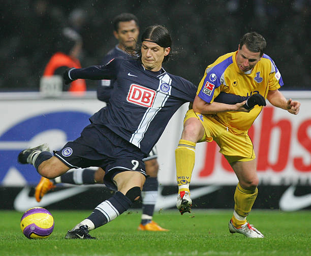 立下汗马功 立下汗马功